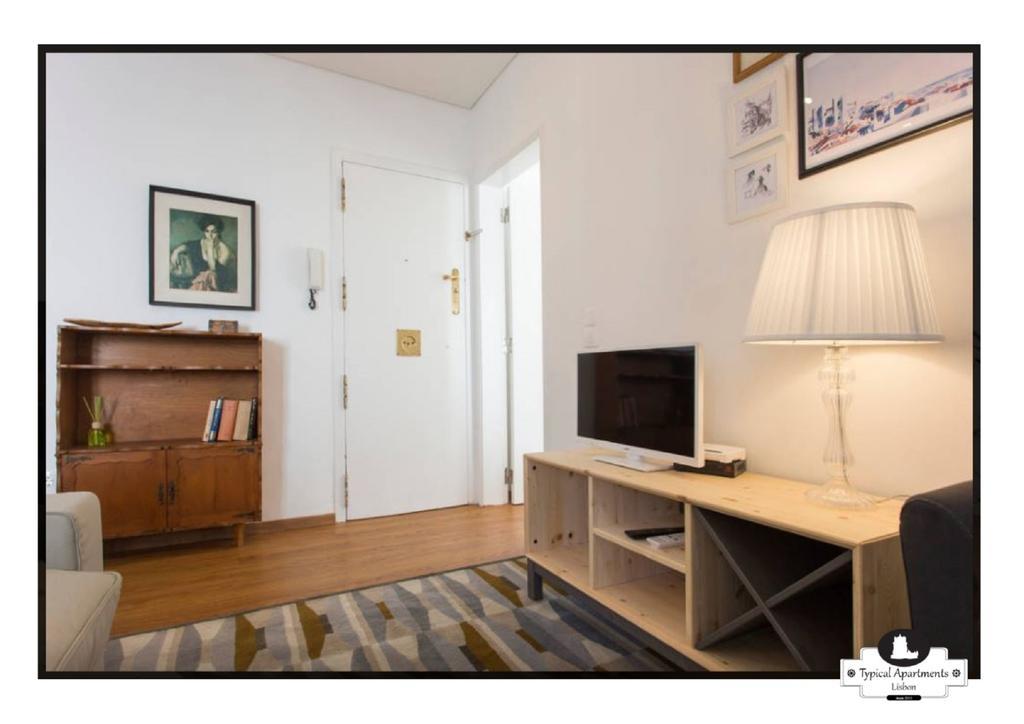 Canto Do 28, Typical Apartment Lisboa Exteriör bild